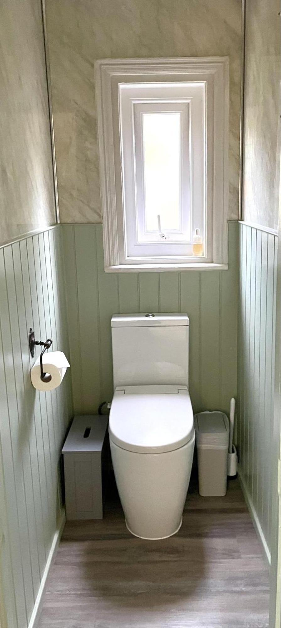 Seaside-scarborough-wifi-parking-petsok-sleeps-7 8 Holiday home